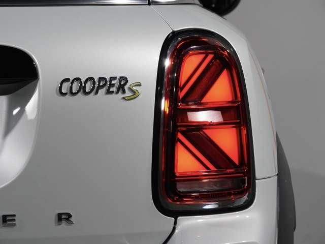 MINI COOPER S E CROSSOVER
