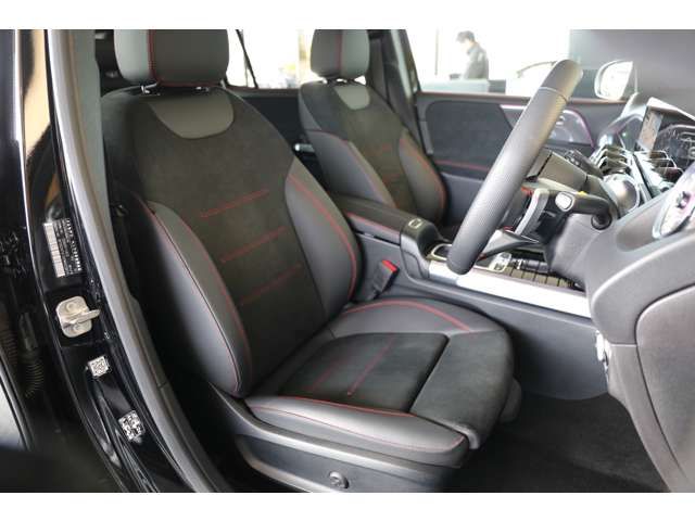 MERCEDES BENZ GLB