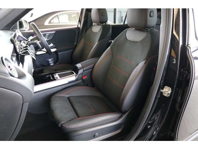 MERCEDES BENZ GLB