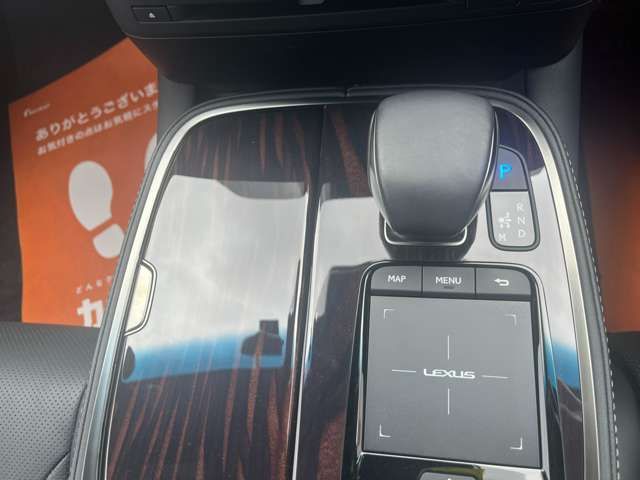LEXUS LS500