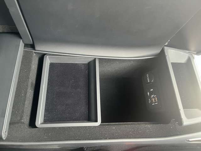 LEXUS LS500