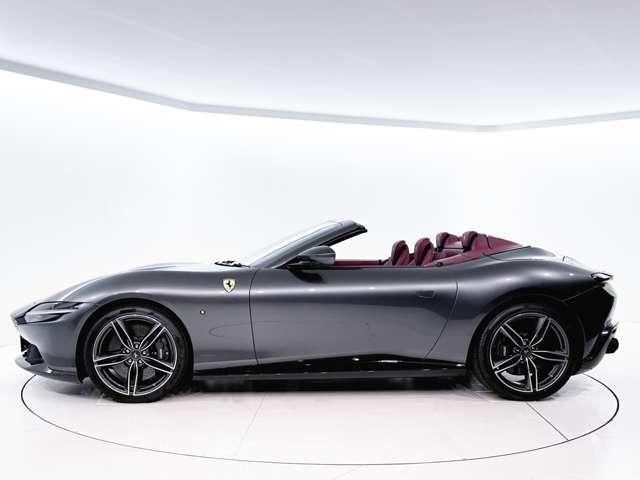FERRARI Roma Spider