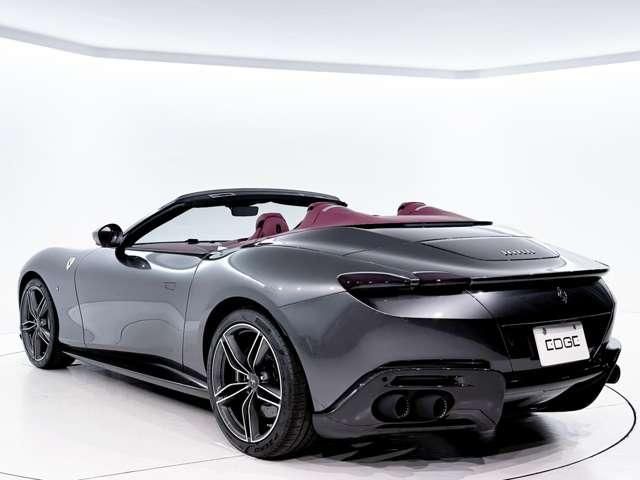 FERRARI Roma Spider