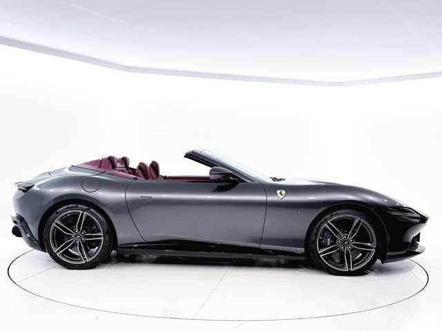 FERRARI Roma Spider