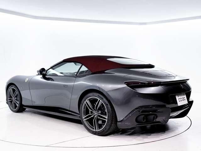 FERRARI Roma Spider