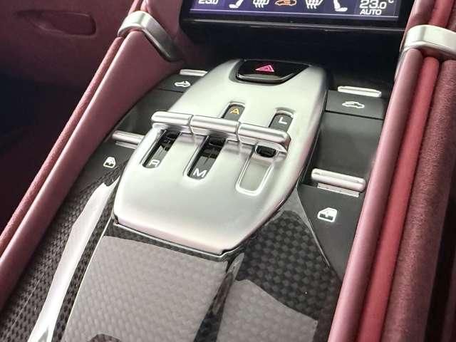 FERRARI Roma Spider