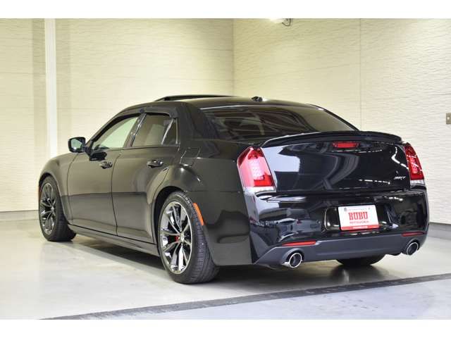 CHRYSLER 300