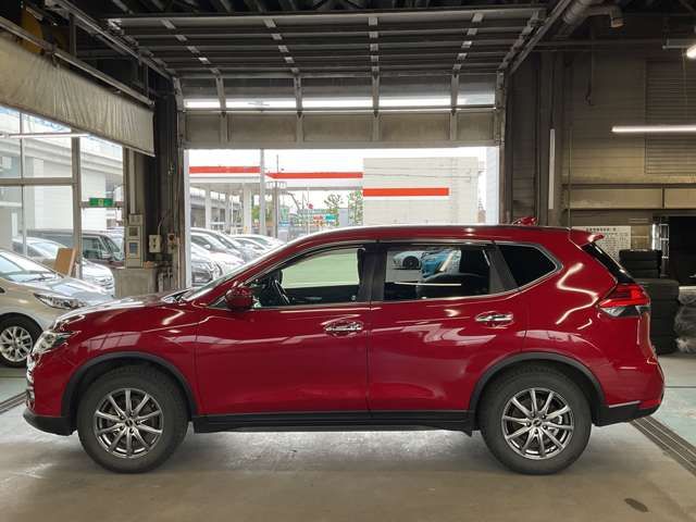 X-TRAIL 4WD