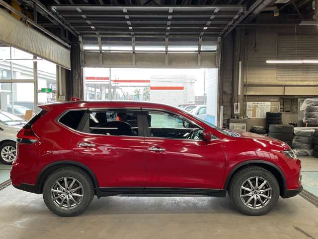 X-TRAIL 4WD
