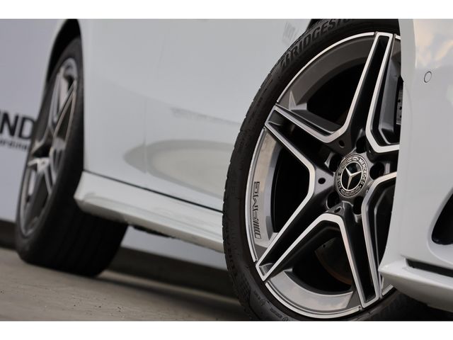 MERCEDES BENZ CLA class