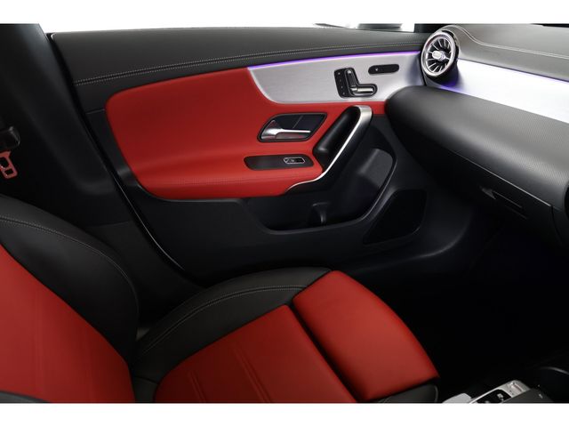 MERCEDES BENZ CLA class