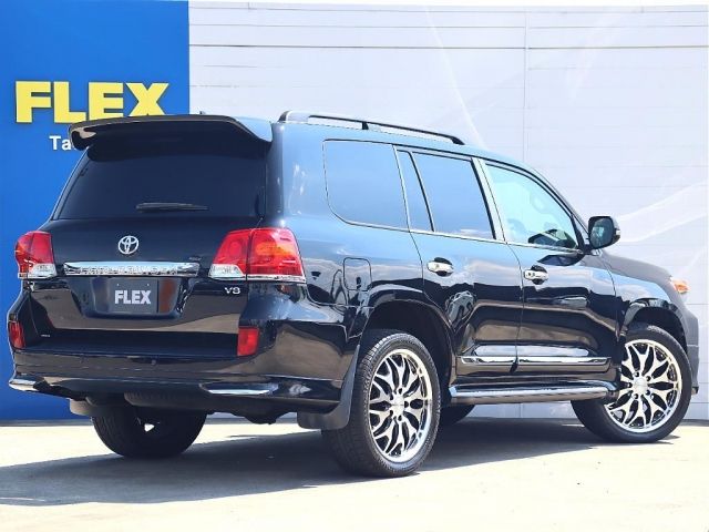LANDCRUISER wagon