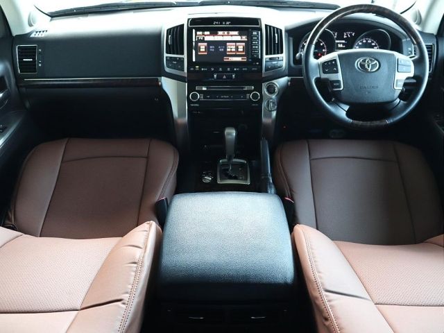 LANDCRUISER wagon