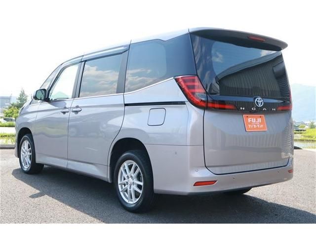 NOAH HYBRID 4WD