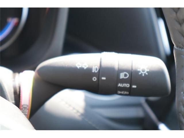 NOAH HYBRID 4WD