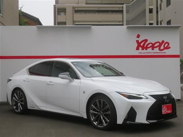 LEXUS IS300h