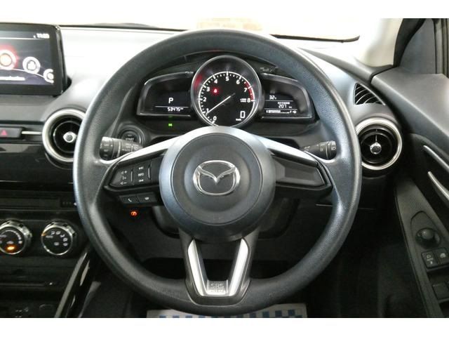 MAZDA2