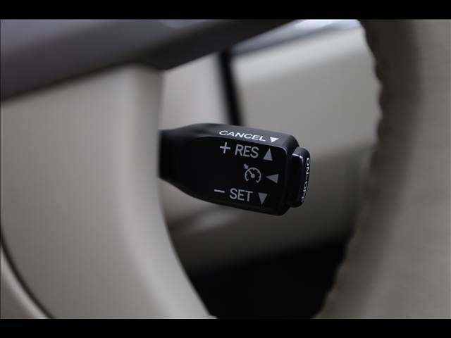ESTIMA HYBRID 4WD