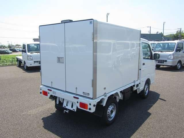CARRY truck