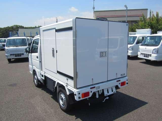CARRY truck