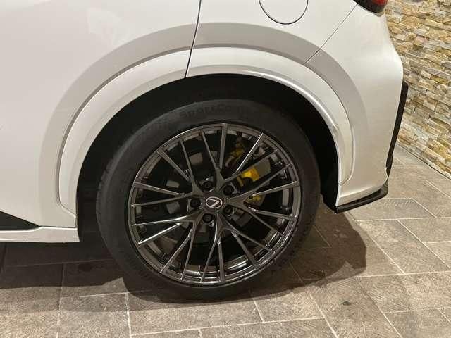 LEXUS LBX