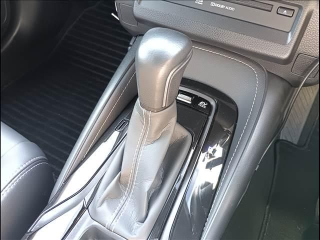 COROLLA TOURING HYBRID 4WD