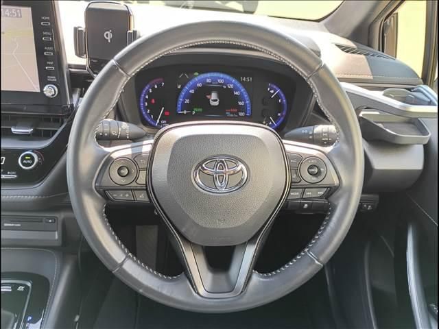 COROLLA TOURING HYBRID 4WD