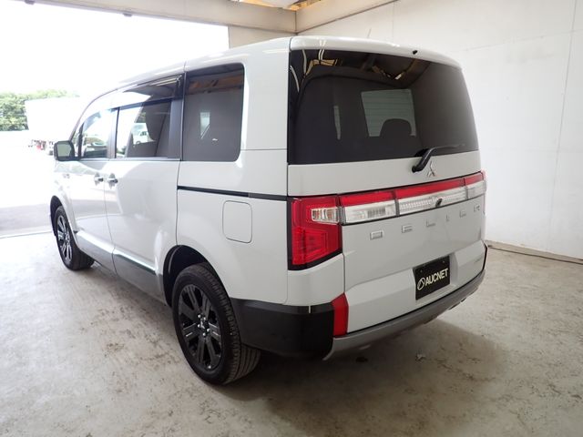 DELICA D:5 4WD