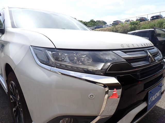 OUTLANDER PHEV