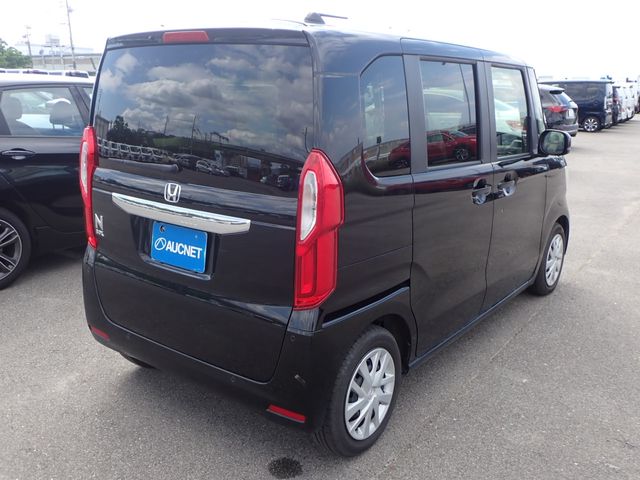 N BOX
