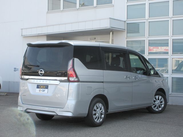 SERENA  S-HYBRID 4WD