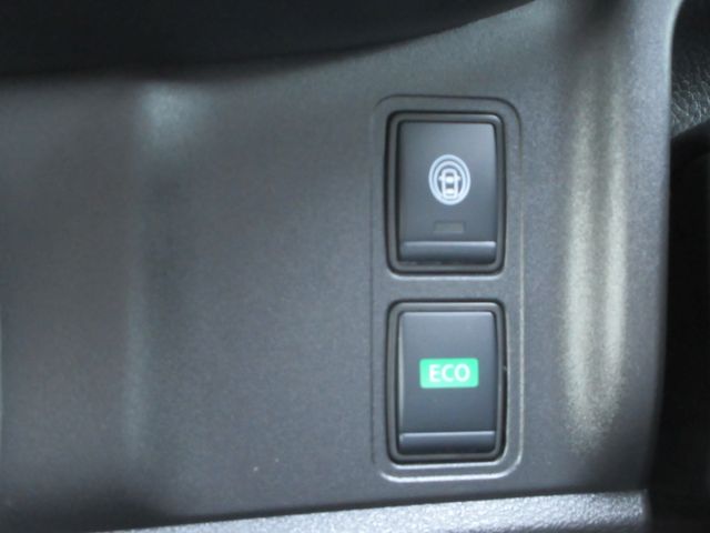 SERENA  S-HYBRID 4WD