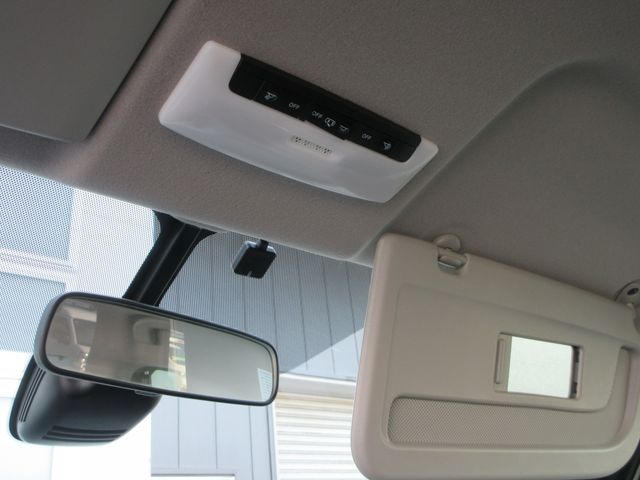 SERENA  S-HYBRID 4WD