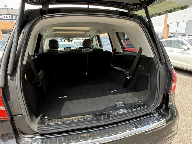 MERCEDES BENZ GLS class