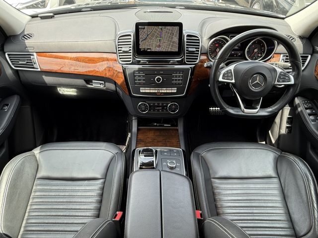 MERCEDES BENZ GLS class
