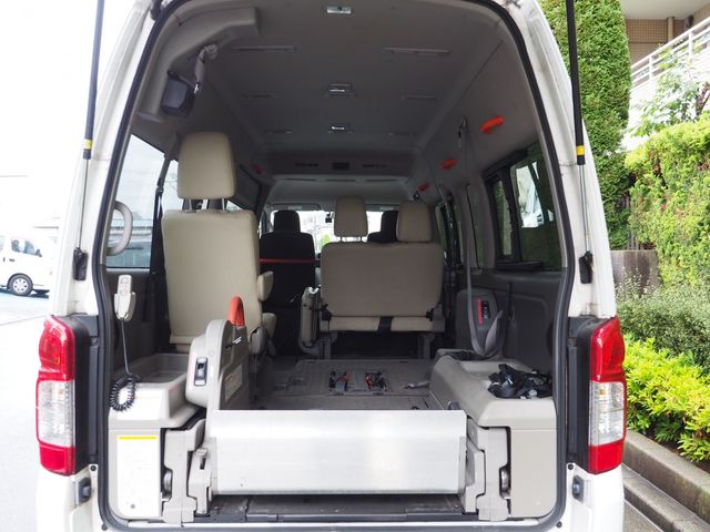 NV350 CARAVAN
