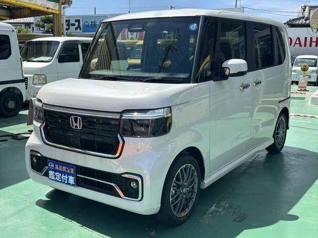 N BOX CUSTOM