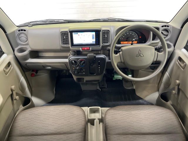 MINICAB van