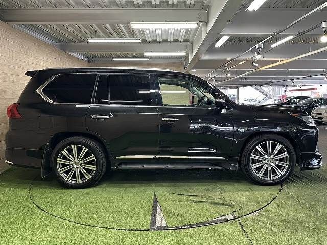 LEXUS LX570 AWD