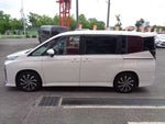 VOXY HYBRID