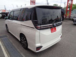 VOXY HYBRID