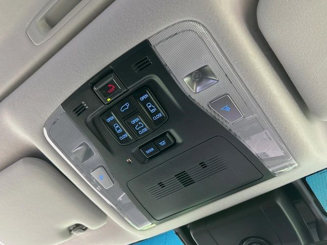 ALPHARD hybrid 4WD