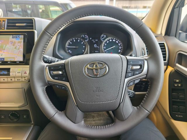 LANDCRUISER PRADO