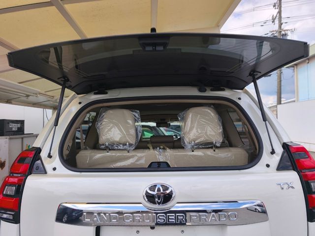 LANDCRUISER PRADO