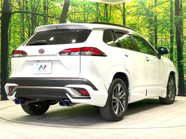 COROLLA CROSS HYBRID