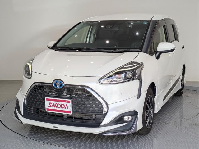 SIENTA HYBRID