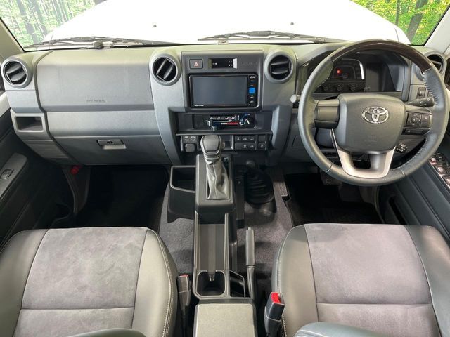 LANDCRUISER 70