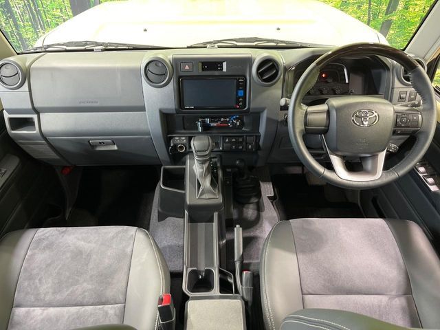 LANDCRUISER 70