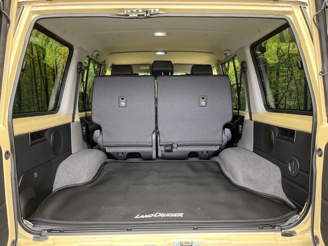 LANDCRUISER 70