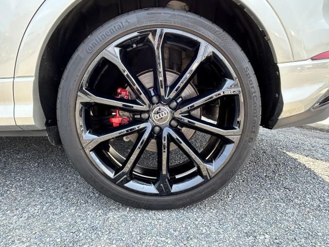 AUDI RS Q3